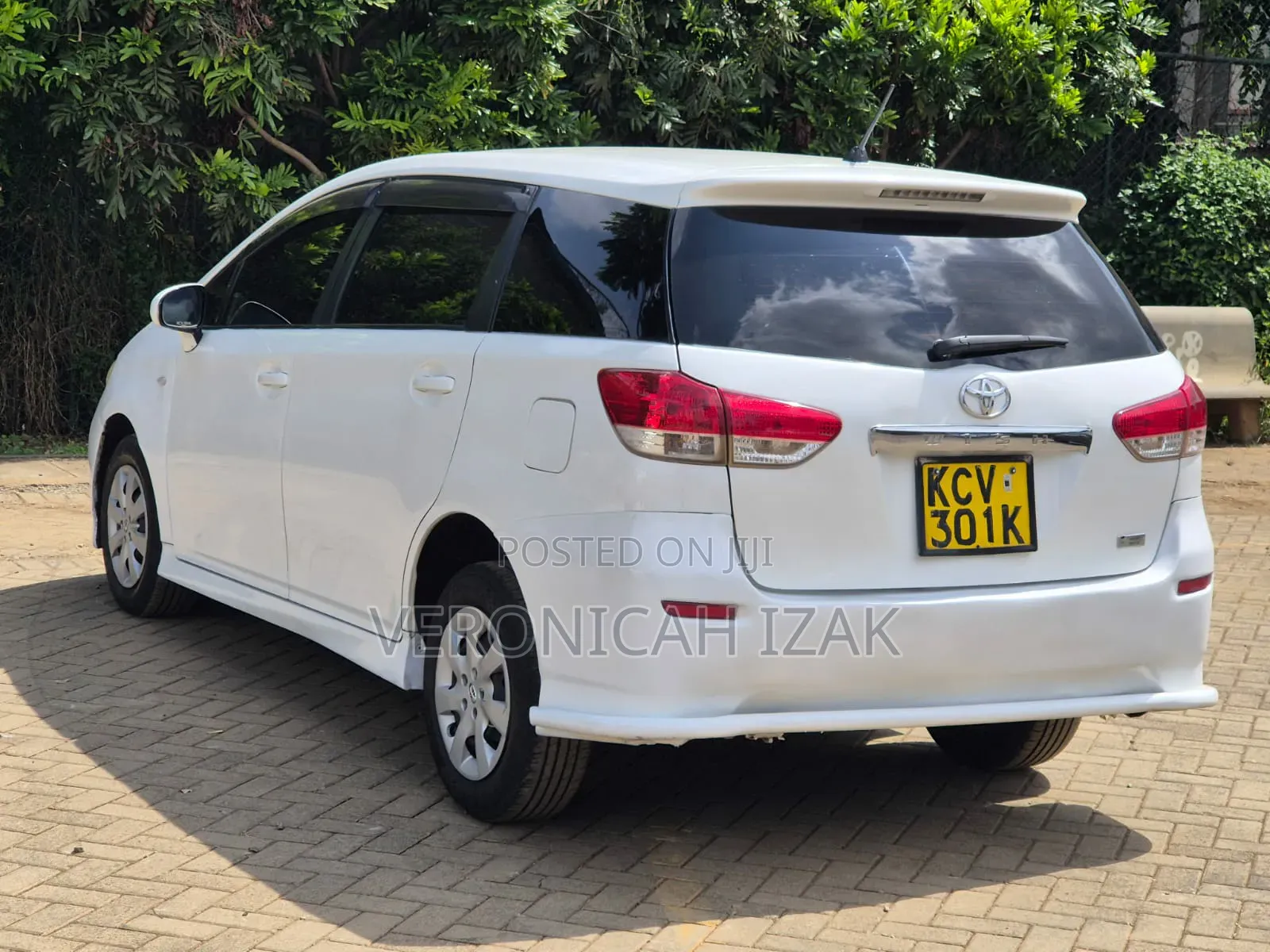 Toyota Wish 2012 White