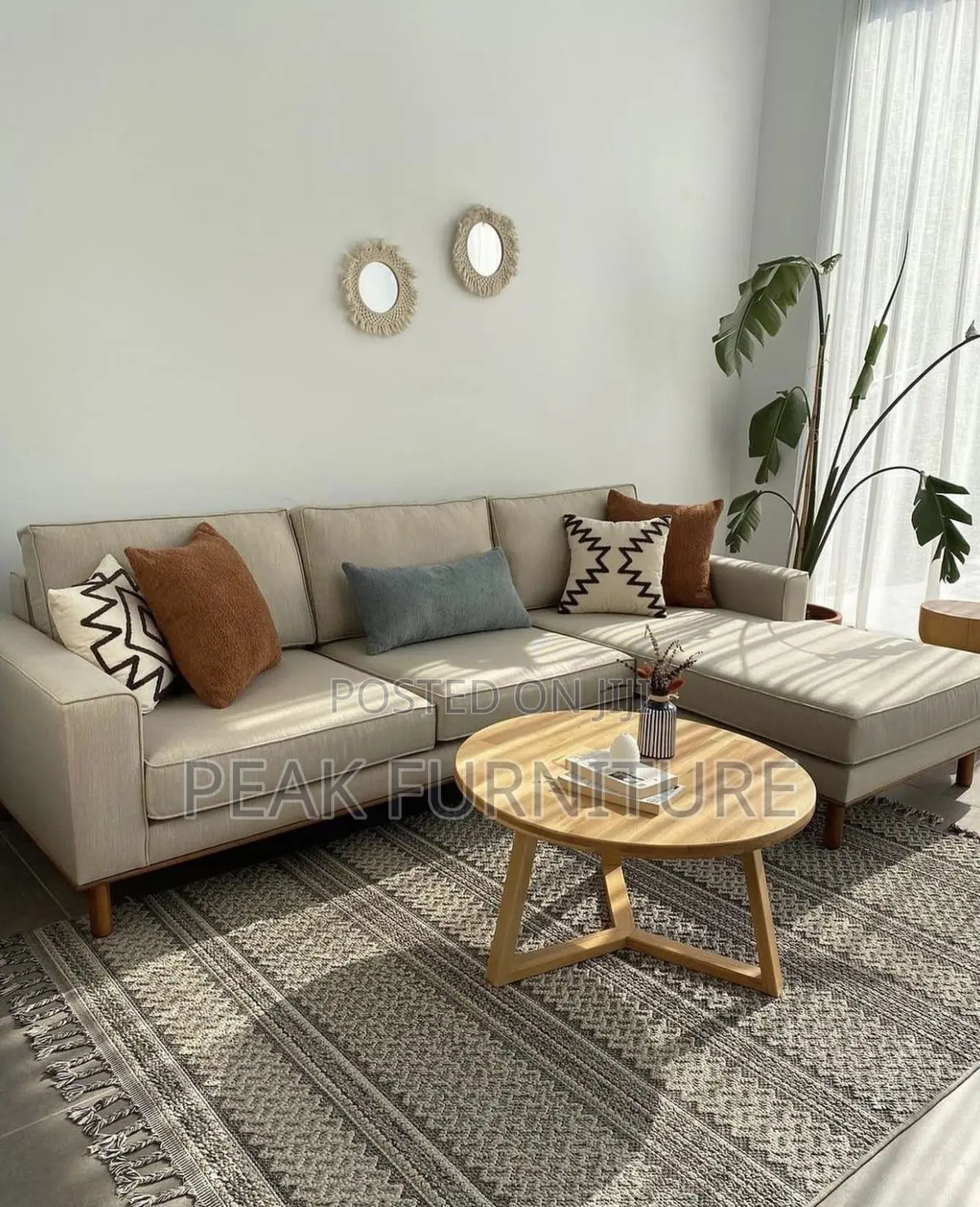 Statement Piece Lseat
