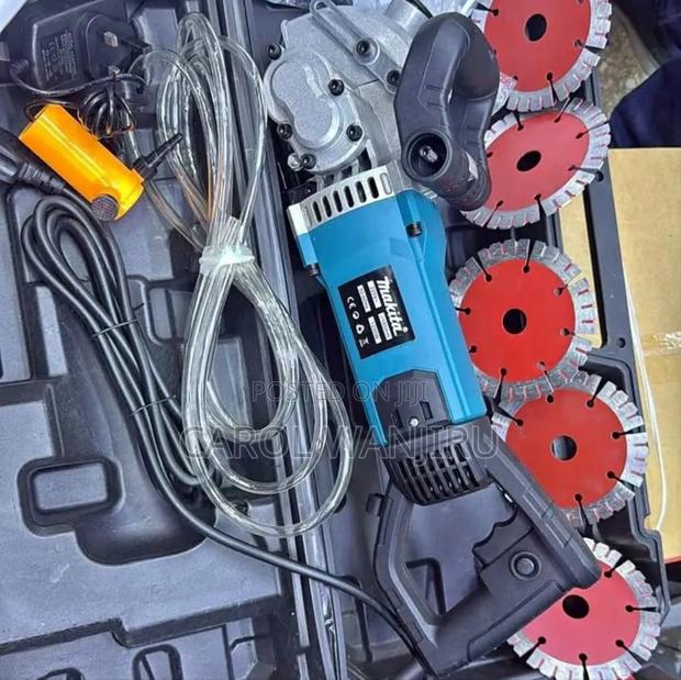 Makita Wall Chaser Machine/New Makita Wall Chaser Machine