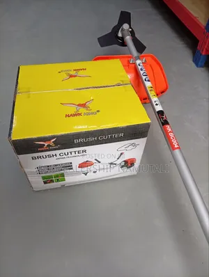Heavy-Duty Weed and Grass Cutter With 4-Stroke Engine Technology