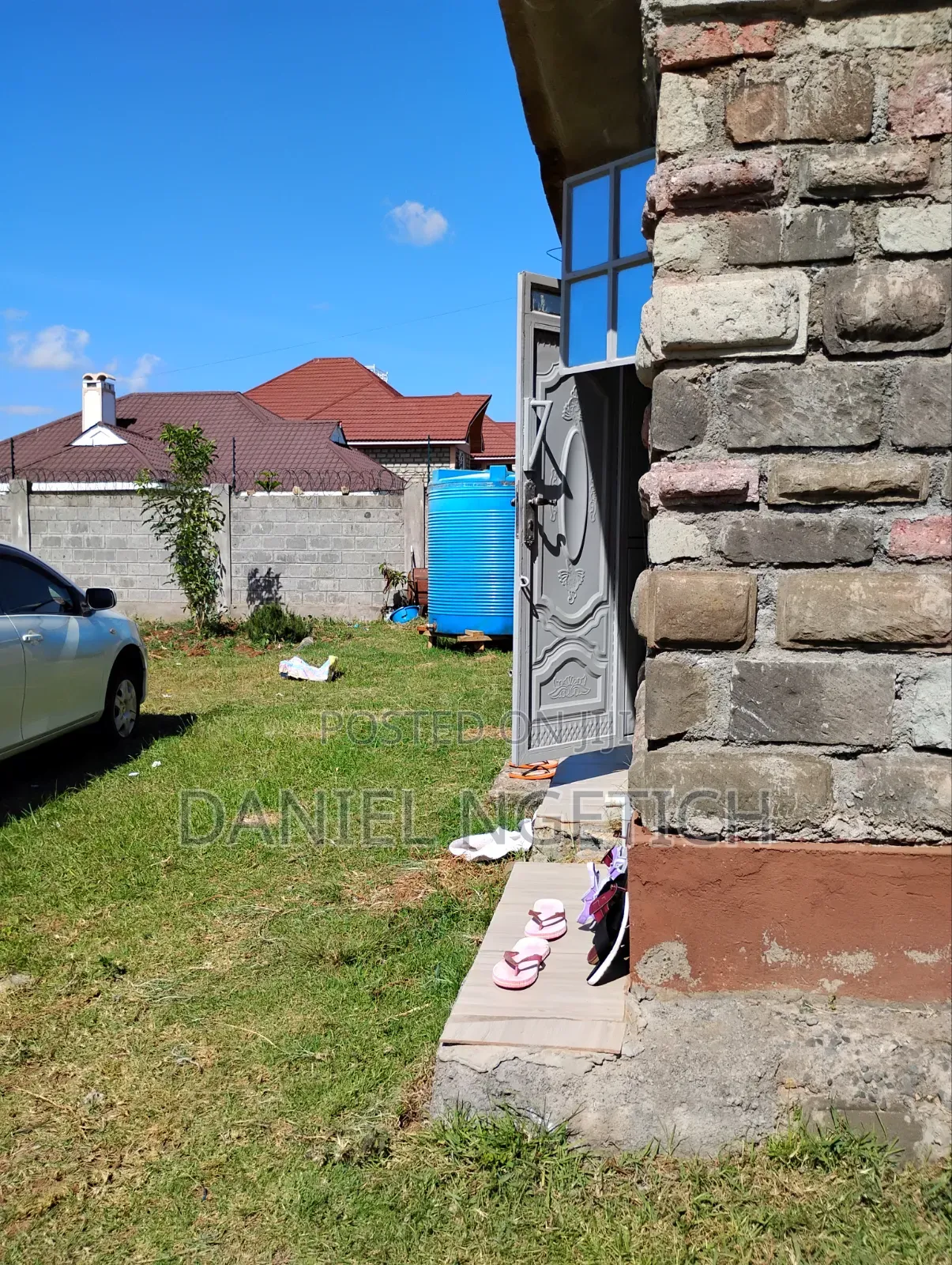 Prime Residential 1/4 Land at Racecourse/Kamalel