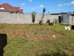 Prime Residential 1/4 Land at Racecourse/Kamalel