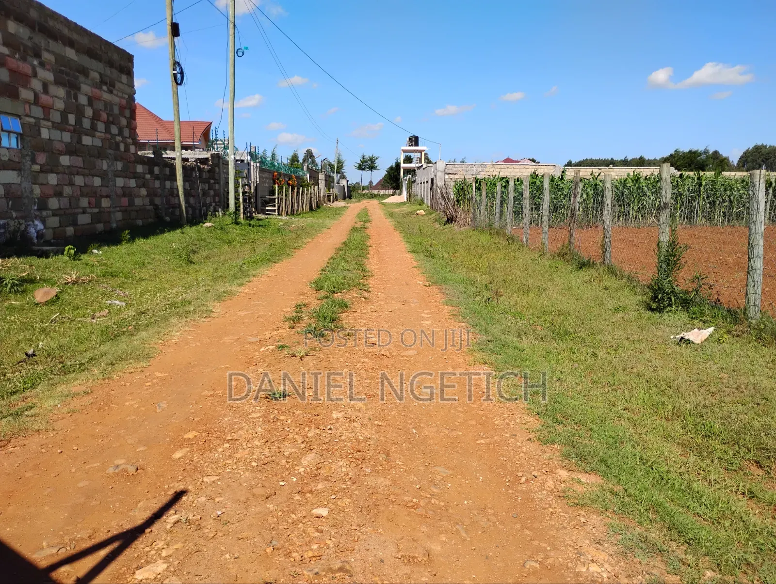 Prime Residential 1/4 Land at Racecourse/Kamalel