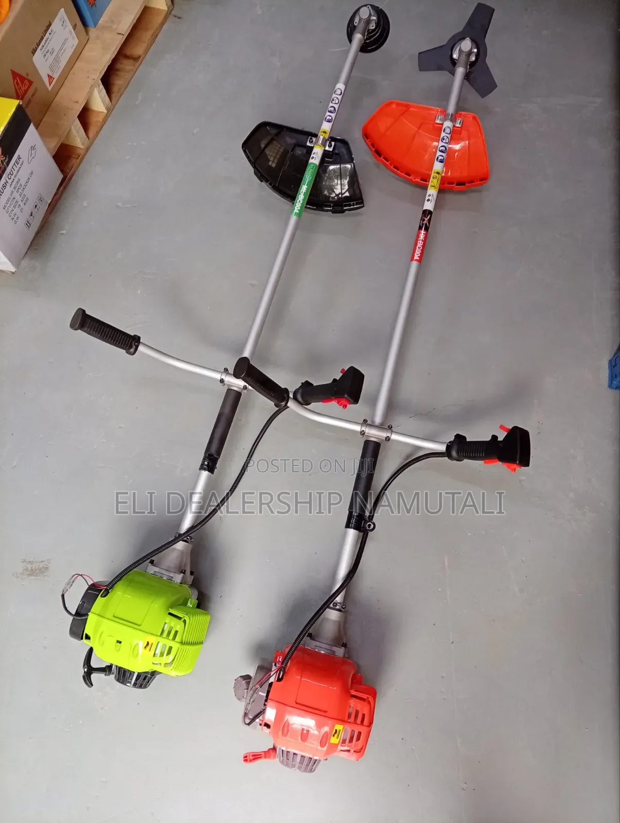 Hawk King 4-Stroke Clearing Saw for Bush and Grass Management