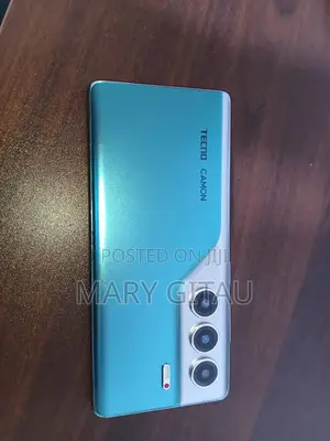 Tecno Camon 40 Pro 4G 256 GB Green