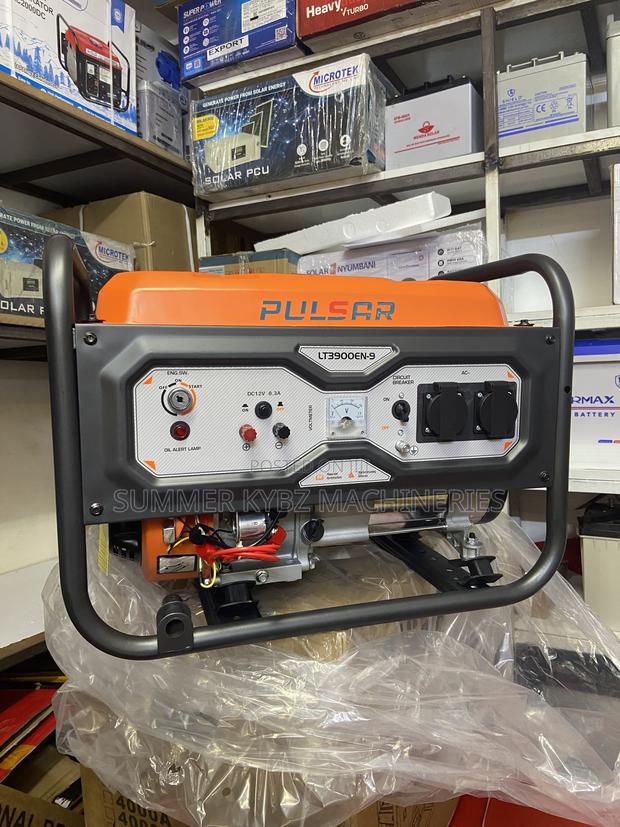 Pulsar Lt3900en-9 Is a 4kva Petrol-Powered Generator - thumbnail 2