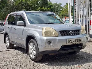 Nissan X-Trail 2010 Silver