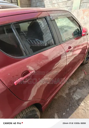 Suzuki Swift 2013 Red
