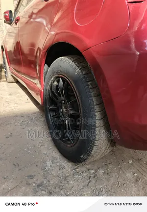 Suzuki Swift 2013 Red