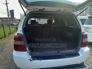 Toyota Kluger 2007 White
