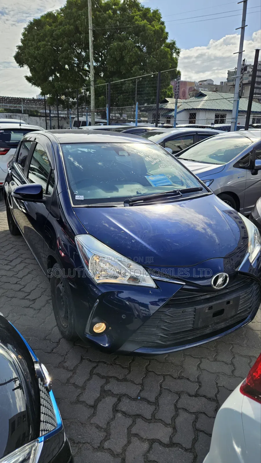 Toyota Vitz 1.3 FWD 5dr 2019 Blue