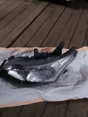 Mitsubishi Outlander Headlight Non Xenon