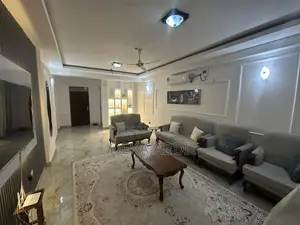 Airbnb 3 Bedroom Apartment