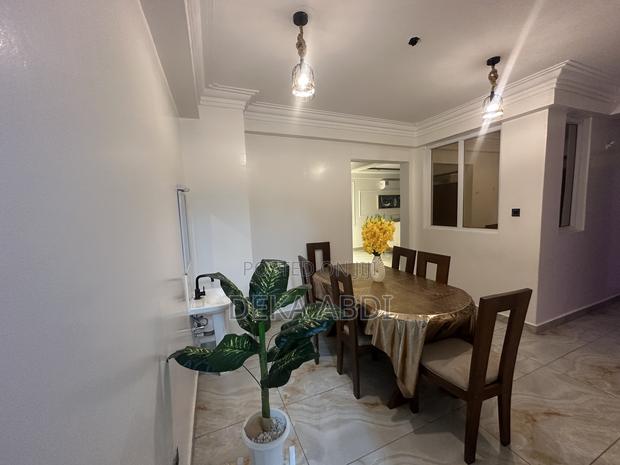 Airbnb 3 Bedroom Apartment - thumbnail 4