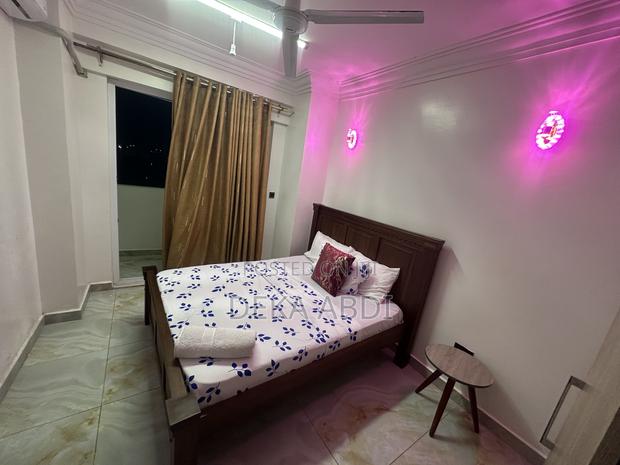 Airbnb 3 Bedroom Apartment - thumbnail 7