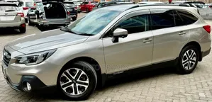 Subaru Outback 2.5i Premium AWD 2019 Silver