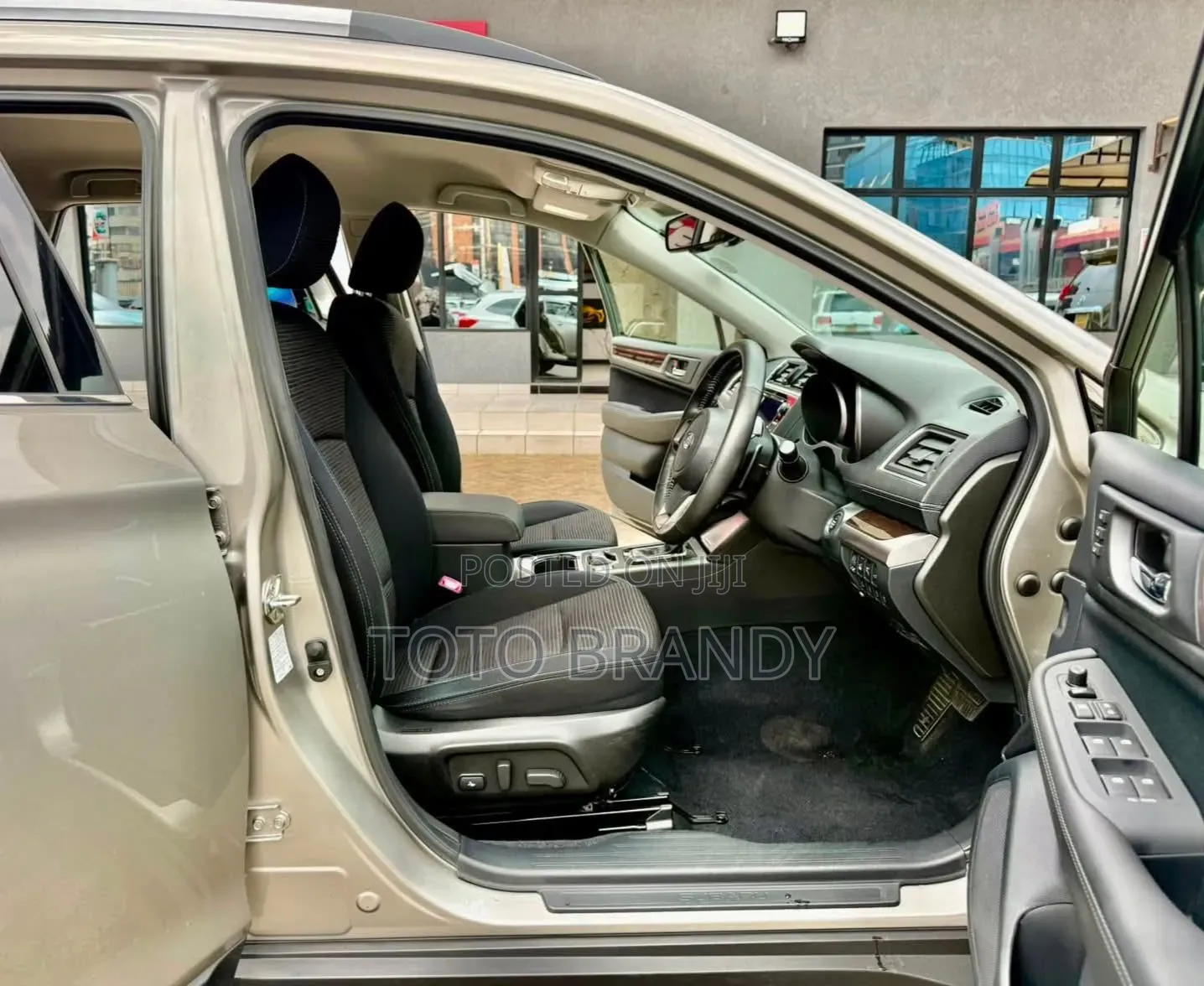 Subaru Outback 2.5i Premium AWD 2019 Silver
