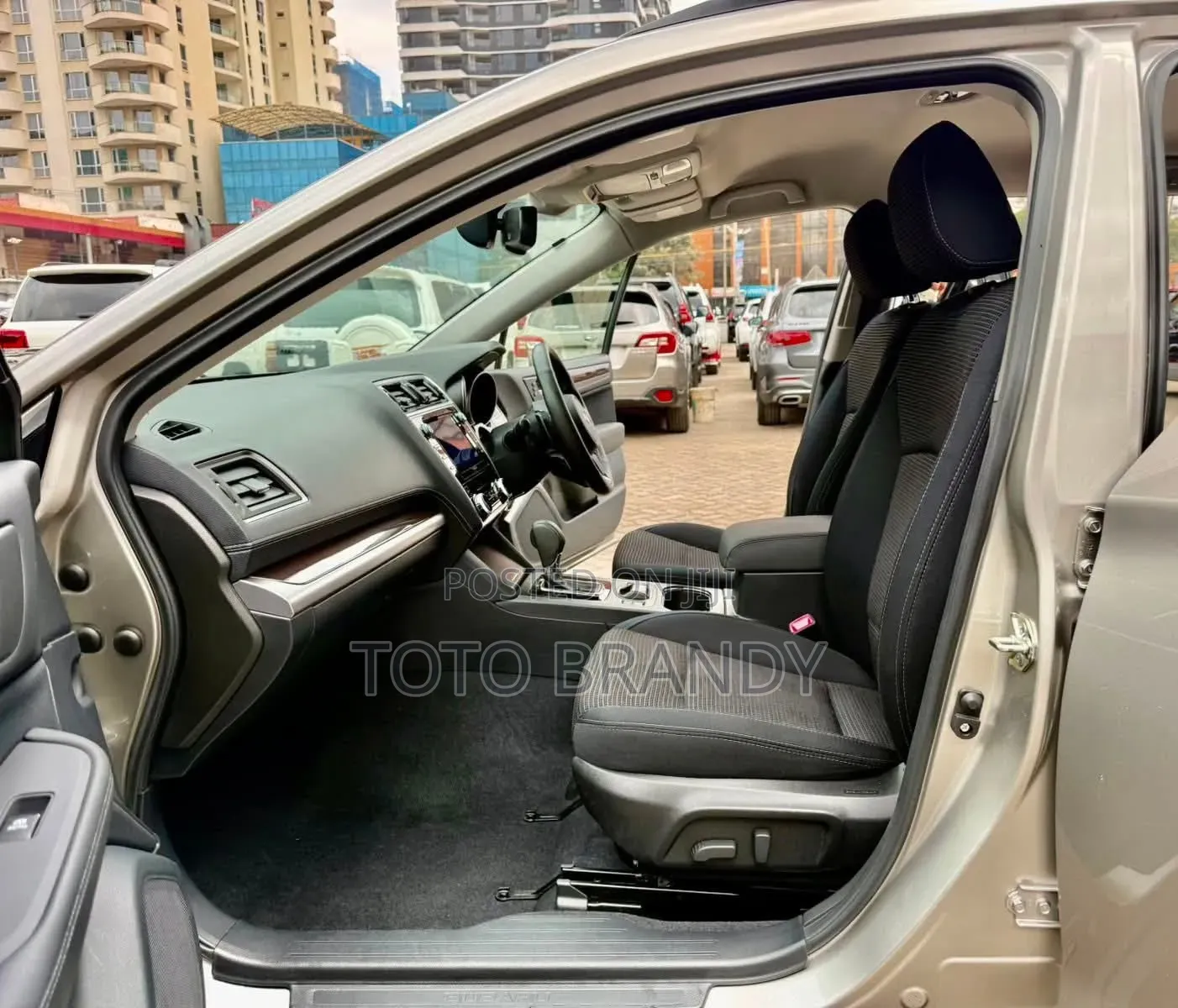 Subaru Outback 2.5i Premium AWD 2019 Silver