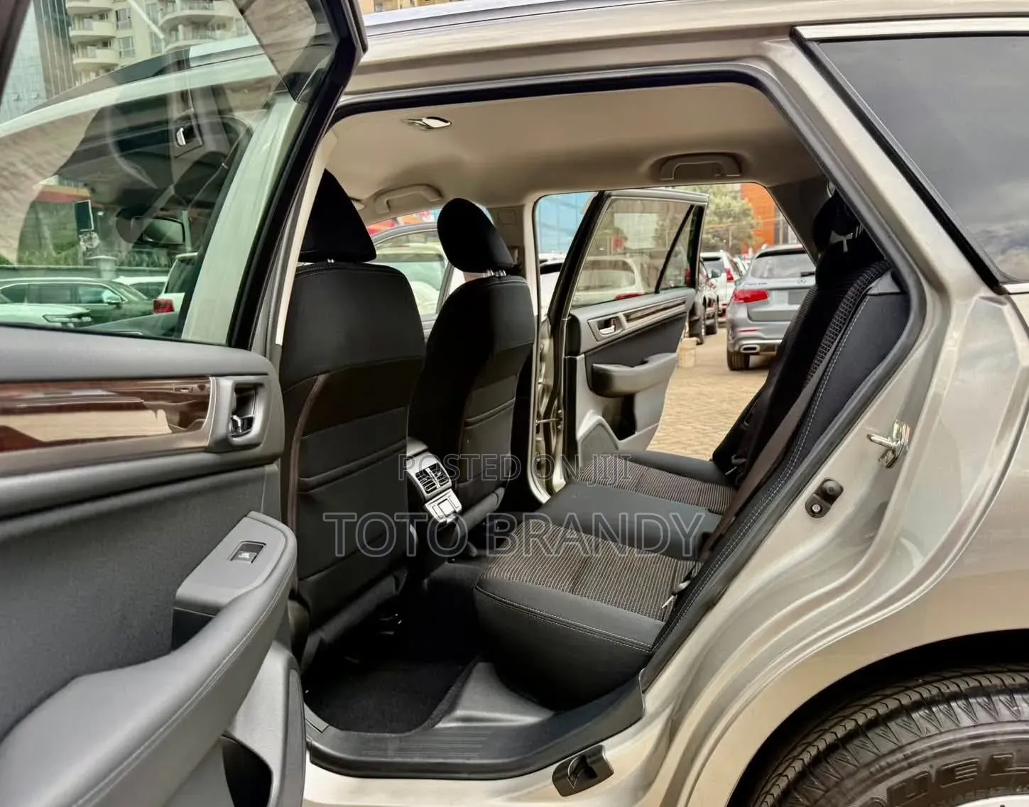 Subaru Outback 2.5i Premium AWD 2019 Silver