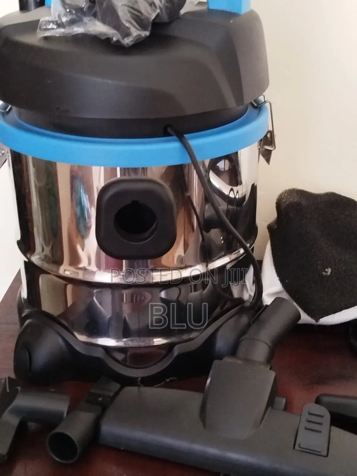 Vacuum Cleaner Machine