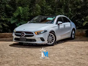 Mercedes-Benz A-Class 2019 White