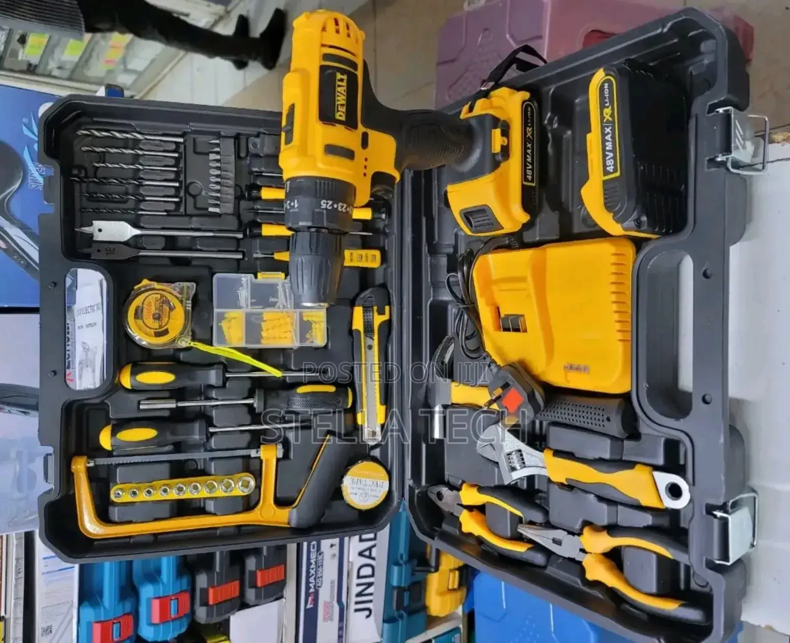 High Quality Dewalt Drill Set