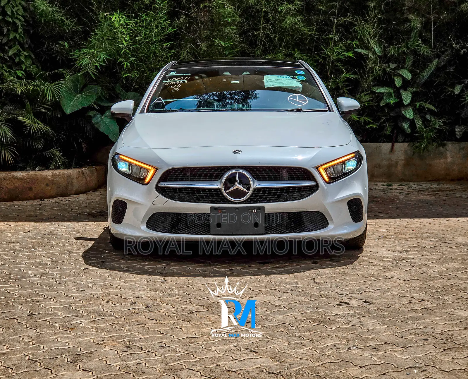 Mercedes-Benz A-Class 2019 White