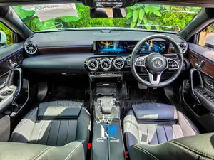 Mercedes-Benz A-Class 2019 White