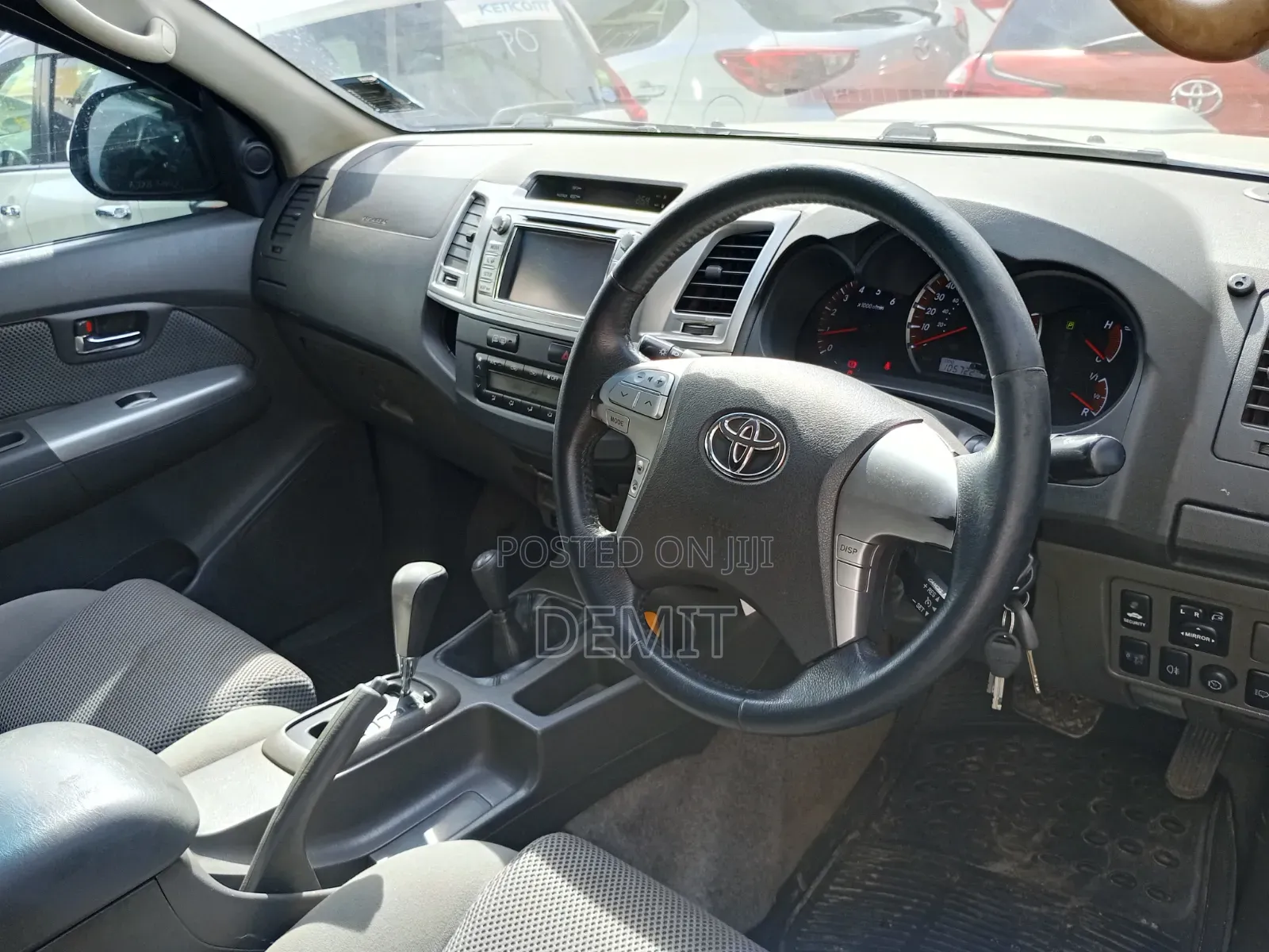 Toyota Hilux 3.0 D-4D 4x4 2012 Silver