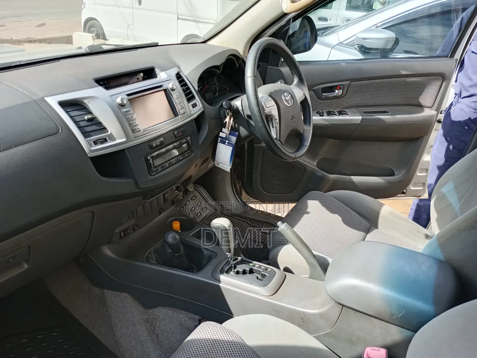 Toyota Hilux 3.0 D-4D 4x4 2012 Silver