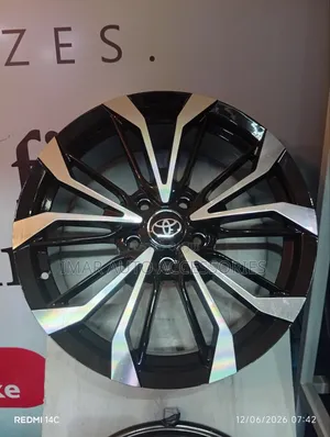 17-Inch Toyota Dual-Tone Alloy Rims