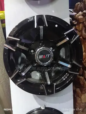 16" a/T Commercial 5-Spoke Alloy Wheels