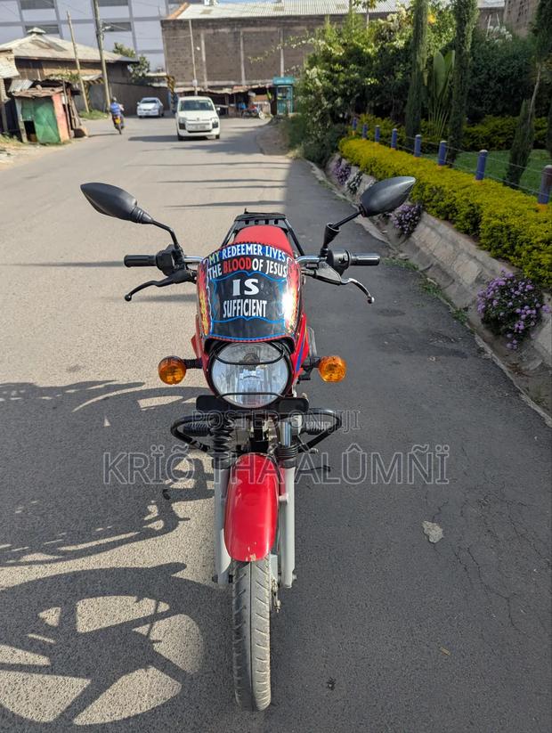 Bajaj Boxer 2025 Red - thumbnail 5