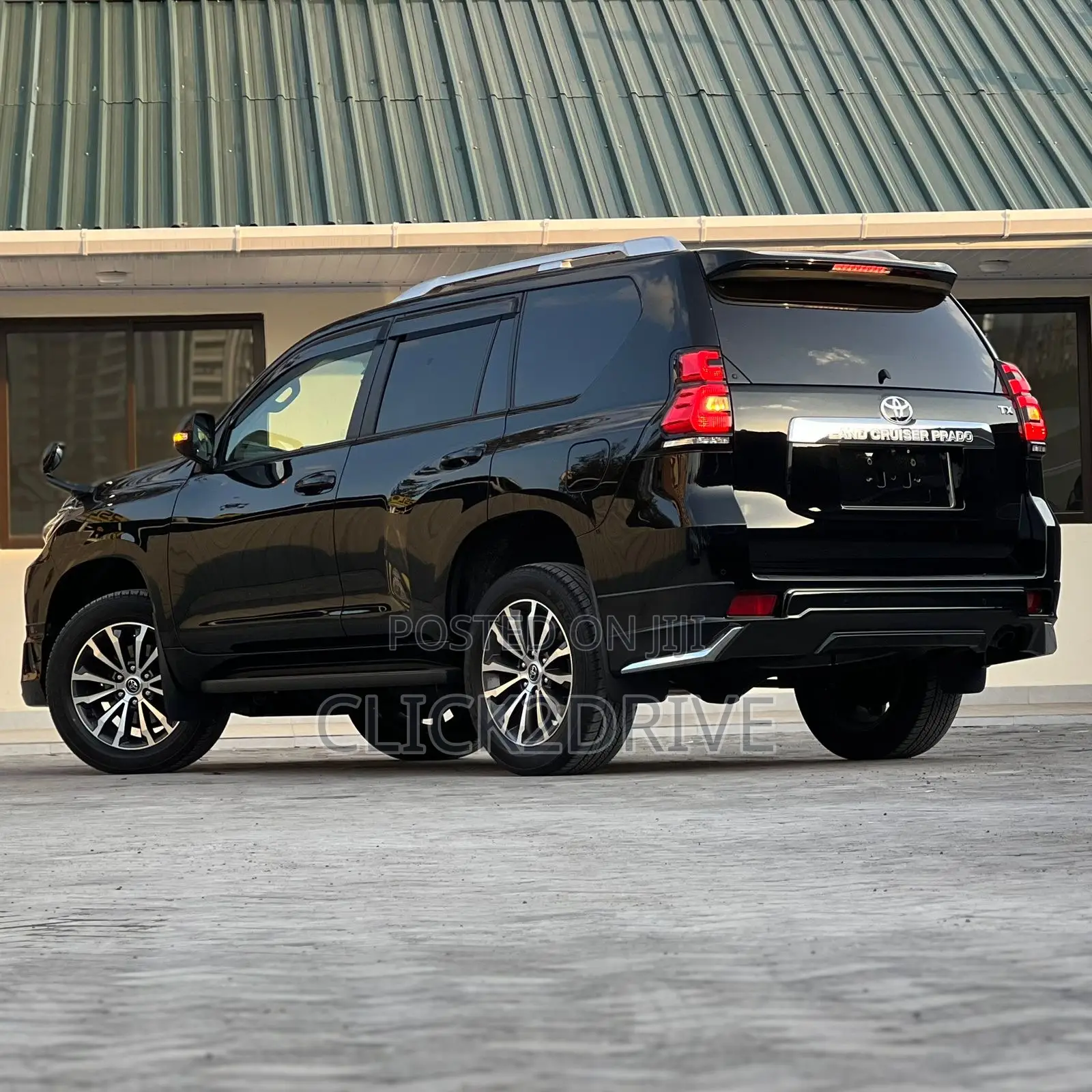 Toyota Land Cruiser Prado 2.7 2020 Black