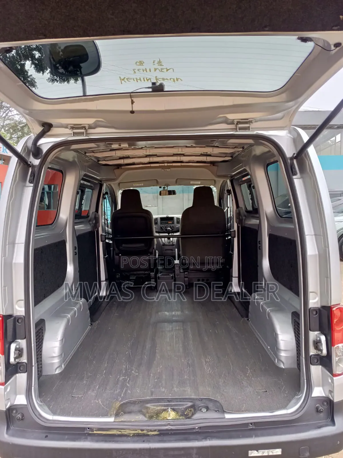 Nissan NV200 2019 Silver