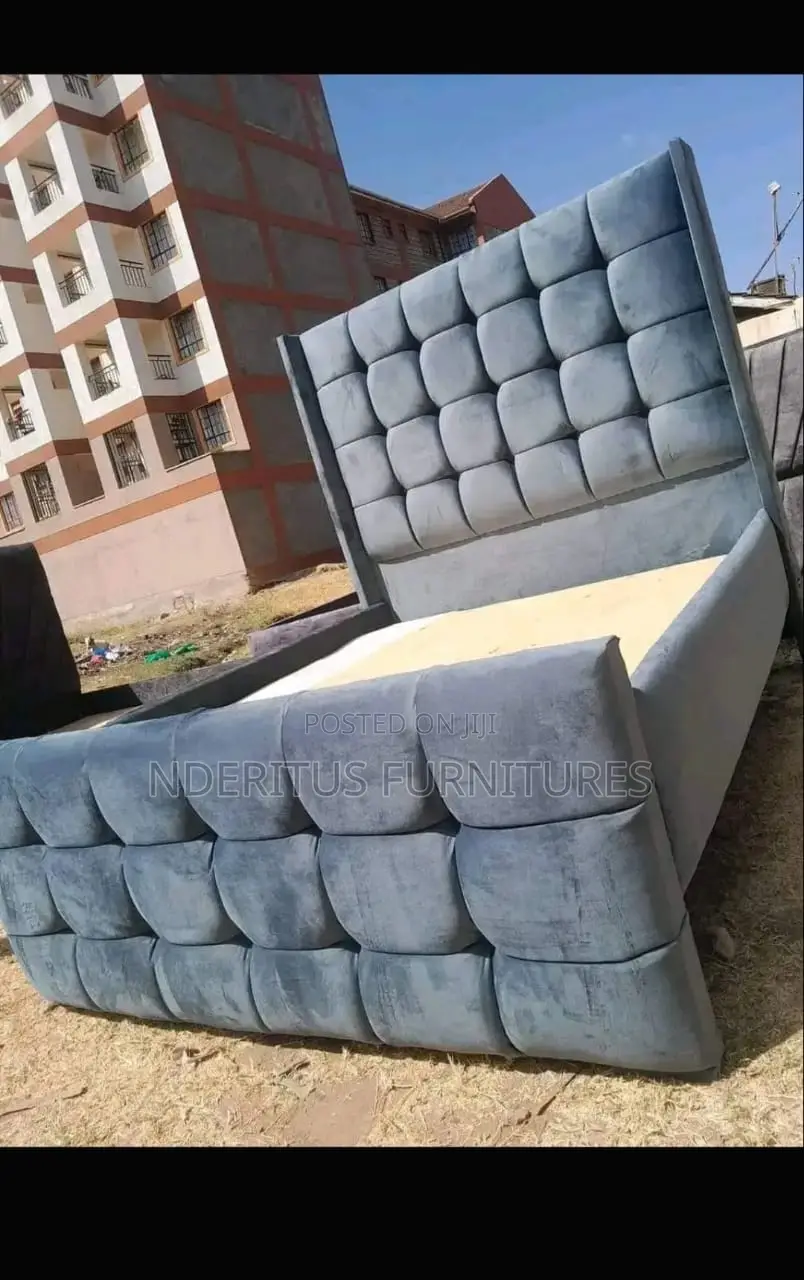 Grey Chester Bed