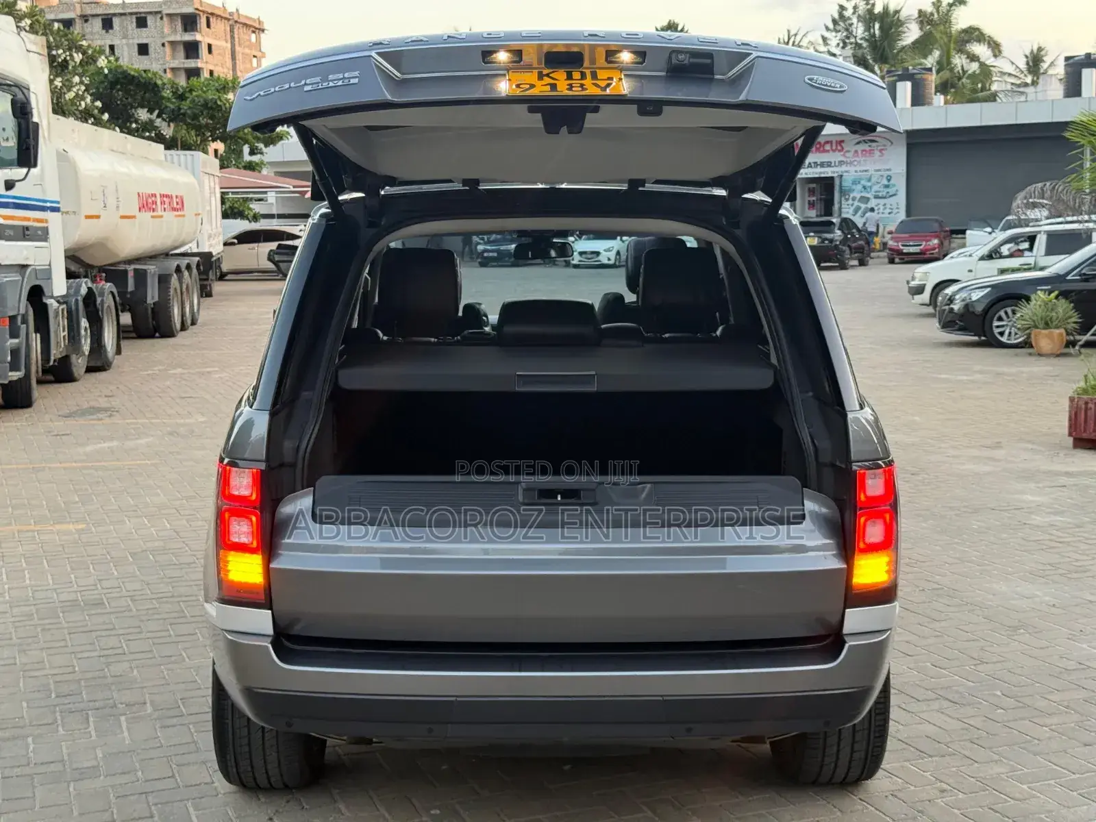 Land Rover Range Rover Vogue 2015 Gray