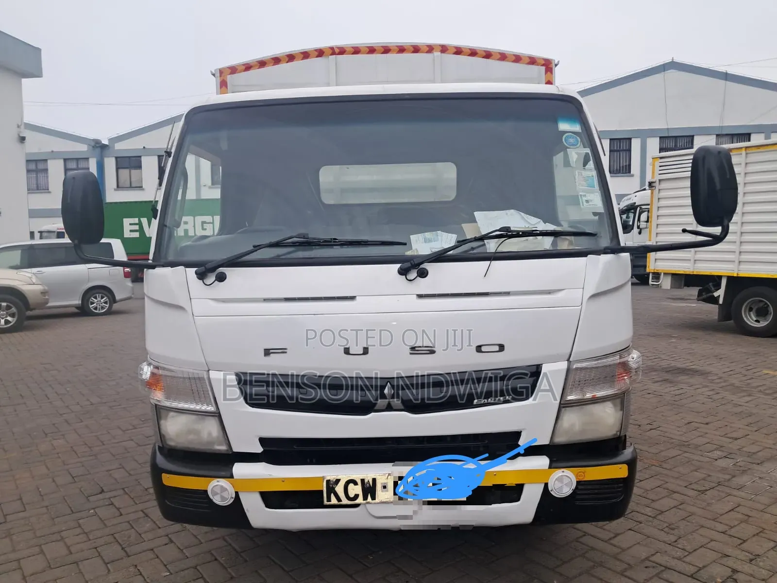 Mitsubishi Canter 2013