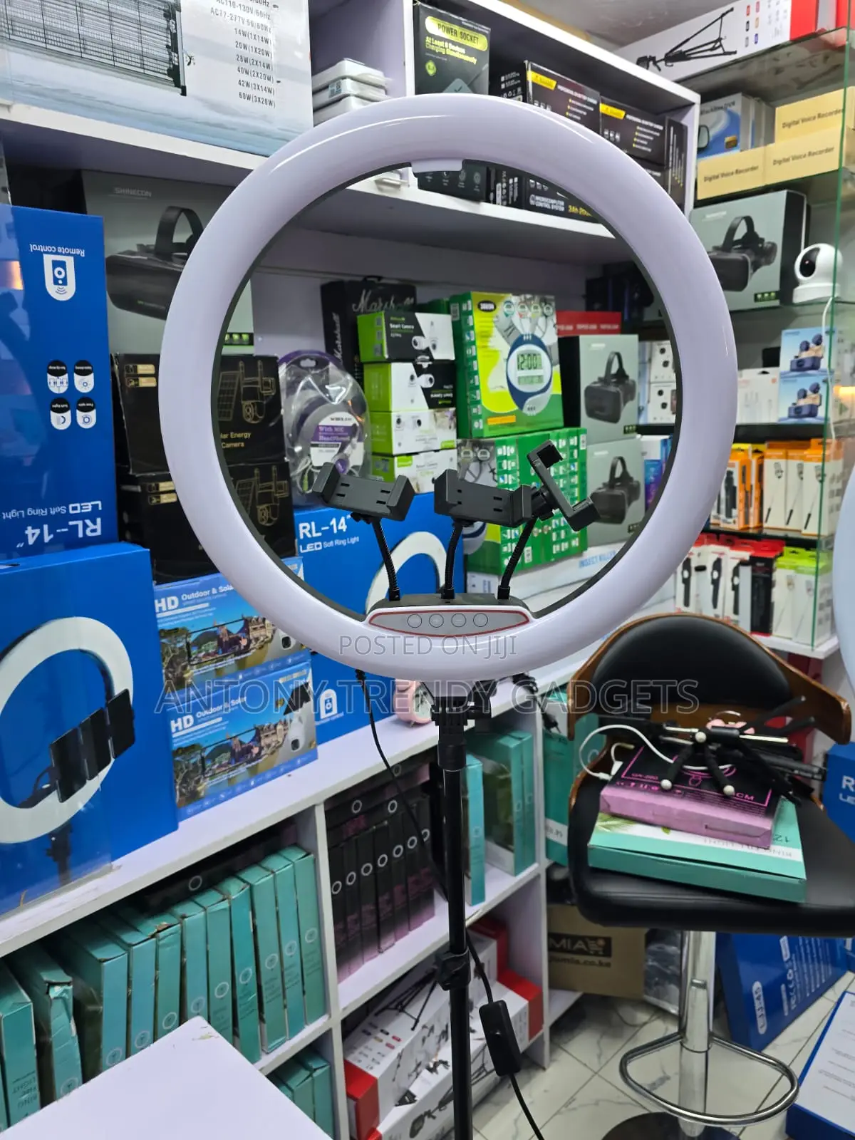 LJJ-45 Professional 18 Inch Ring Light Kit With Tripod Stand