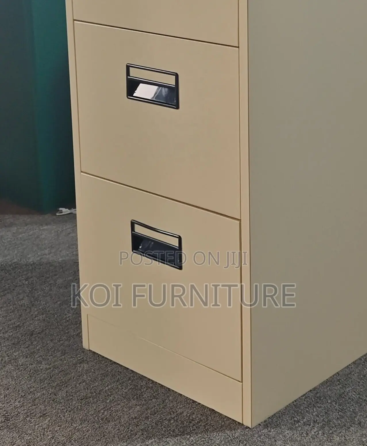 Office Cabinet; Three Doors Lockable Office Steel Cabinet