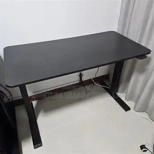1200mm Electric Lifting Desk.