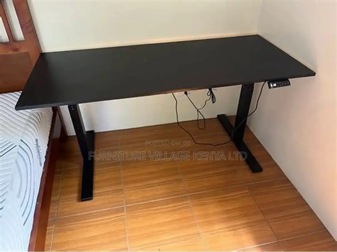 1200mm Electric Lifting Desk.