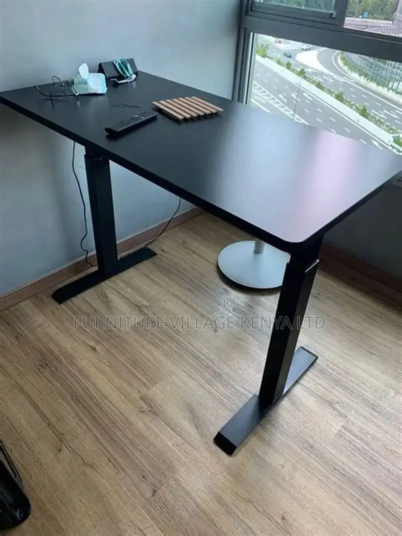 1200mm Electric Lifting Desk.