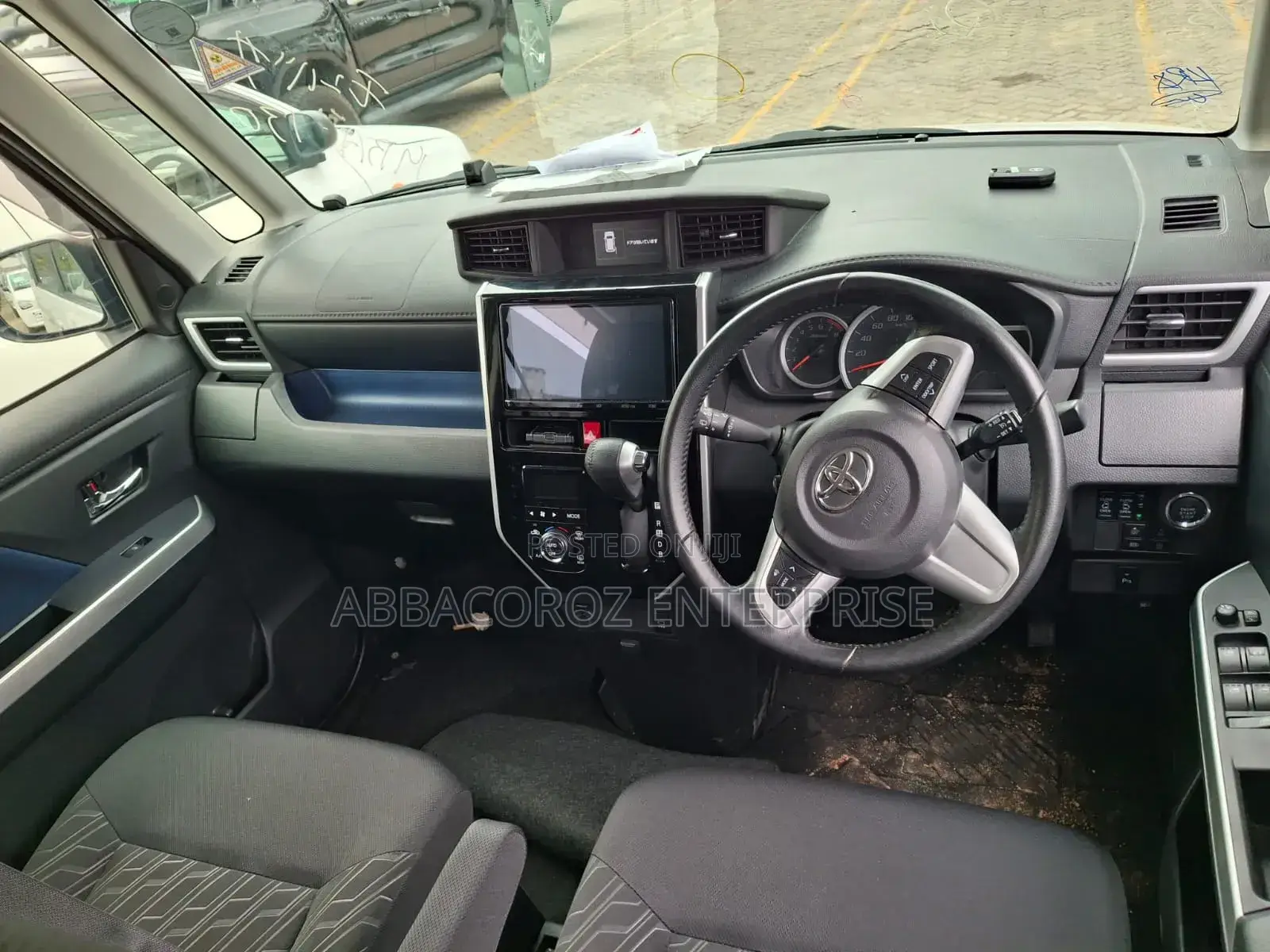 Toyota Roomy 2018 White