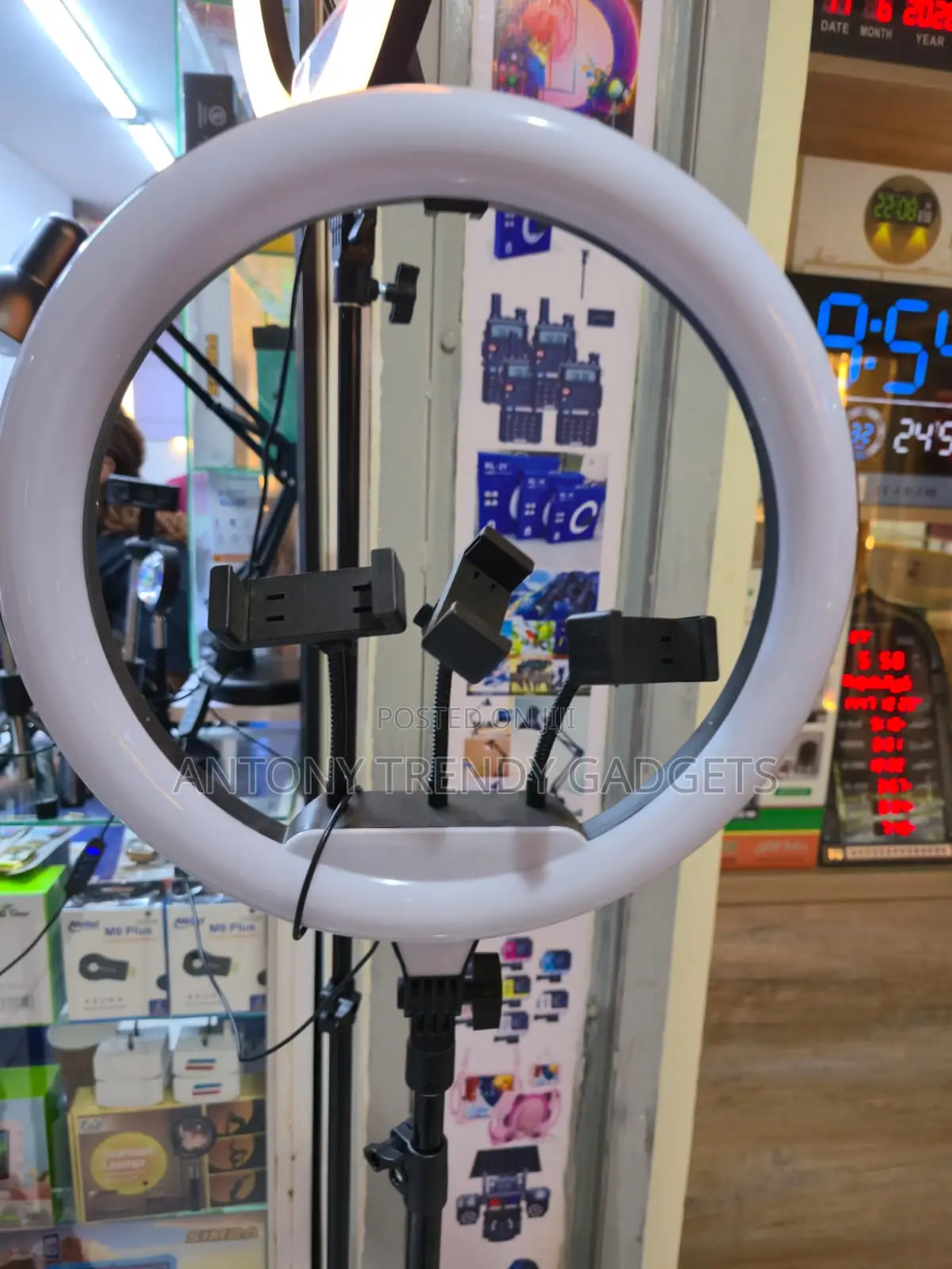 LJJ-45 High Brightness Led Ring Light With Adjustable Stand