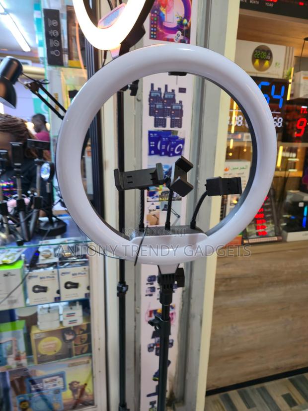 LJJ-45 High Brightness Led Ring Light With Adjustable Stand - thumbnail 2