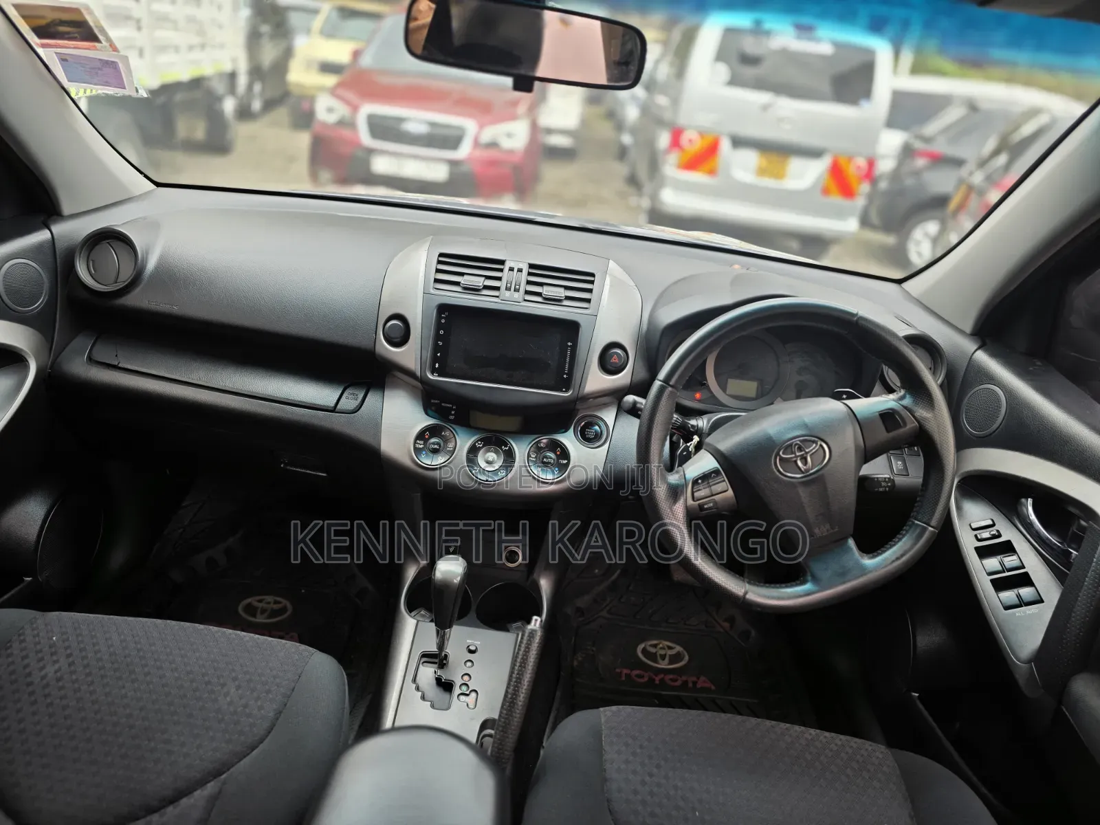 Toyota Vanguard 2012 Blue
