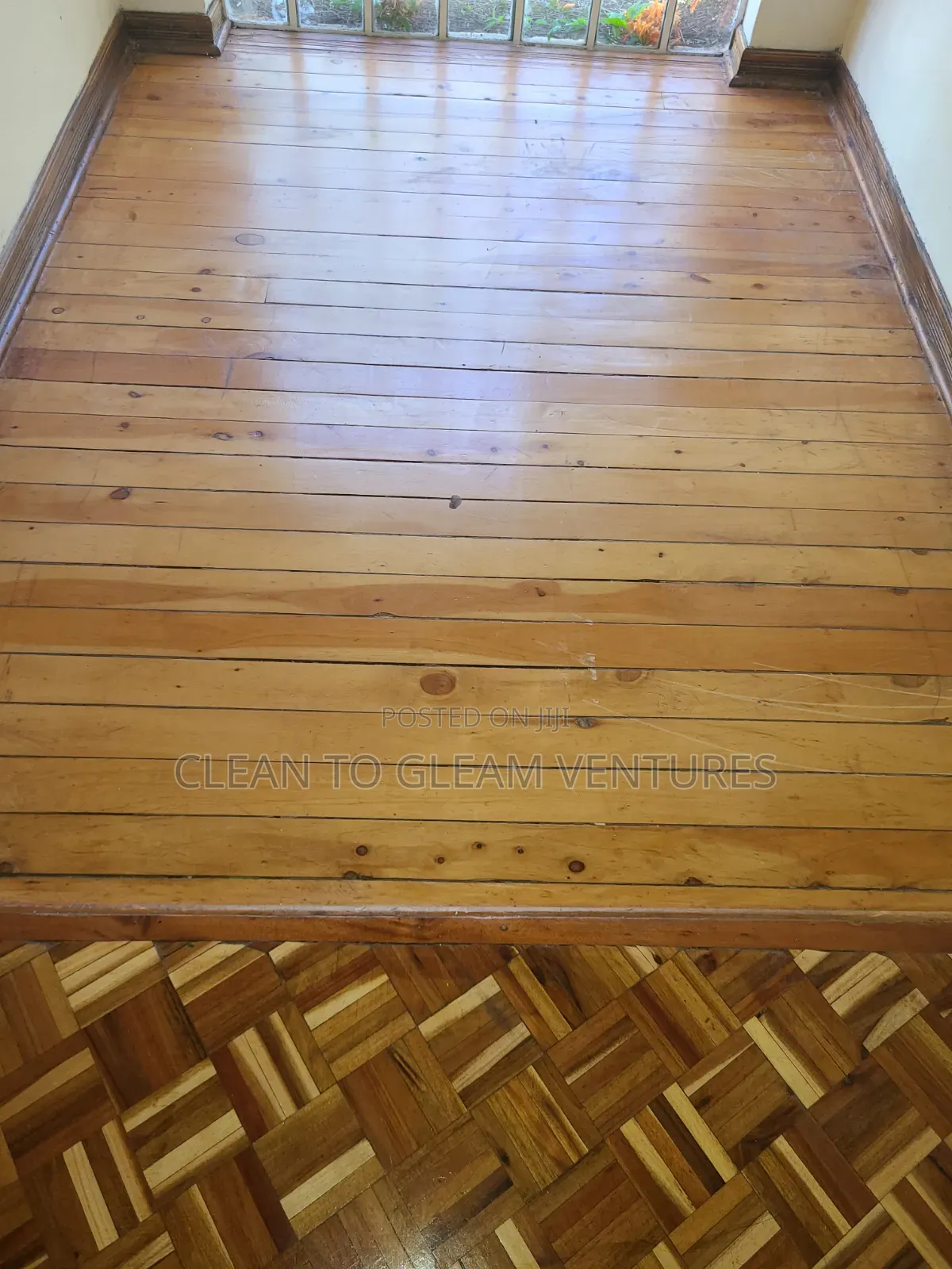 (Seq)Smirt Easy Quality.Wooden Flooring Philosophy. Installation Guru