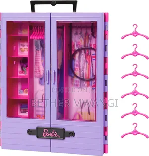 Barbie Fashionistas Ultimate Closet Accessory