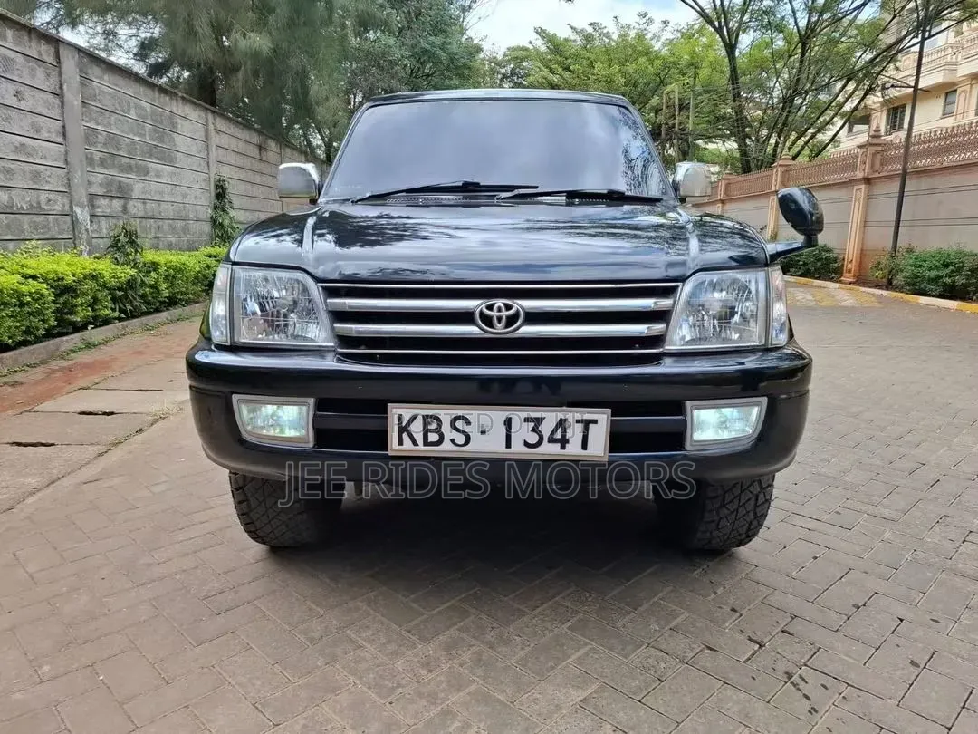 Toyota Land Cruiser Prado 2006 Black